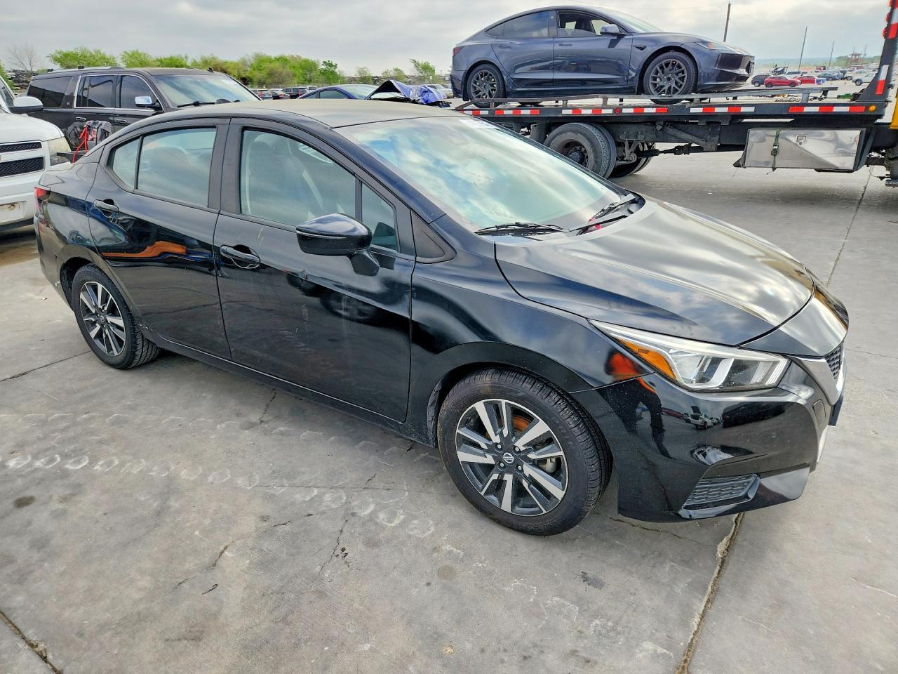 2021 Nissan Versa Sv - Фото 4