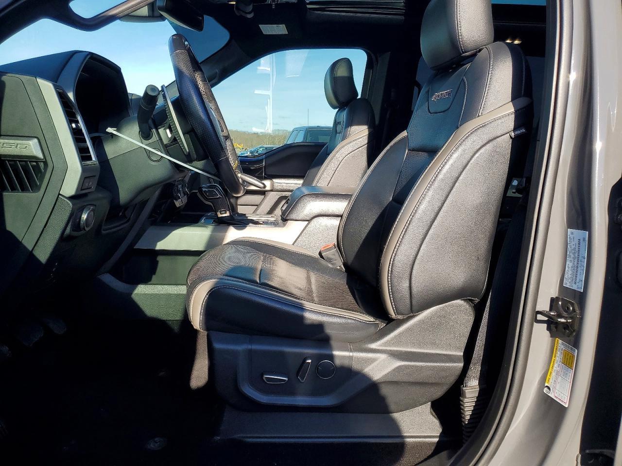 2018 Ford F150 Raptor - Image 7