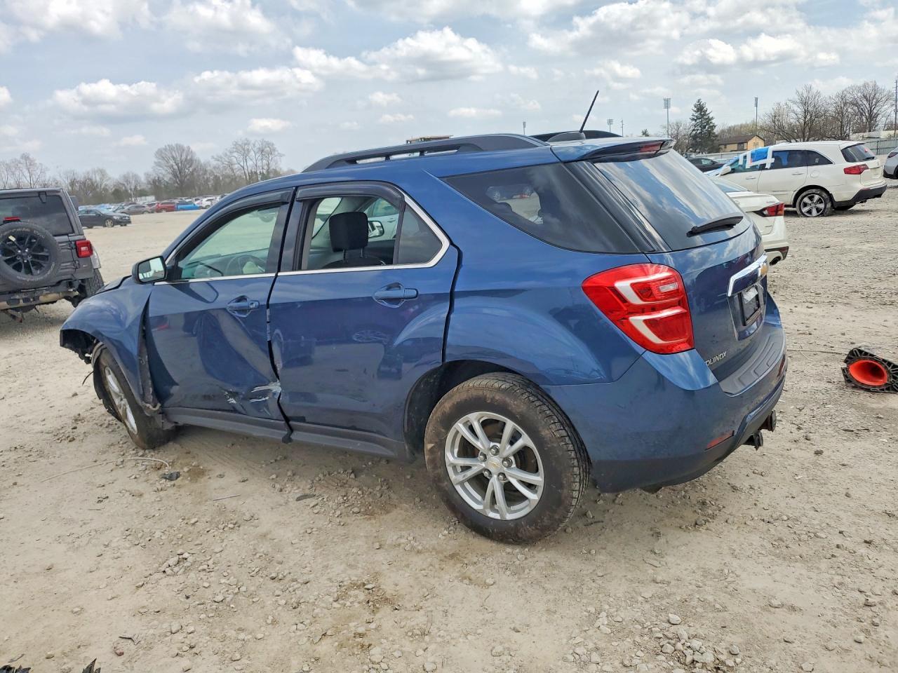 2017 Chevrolet Equinox Lt - Фото 2