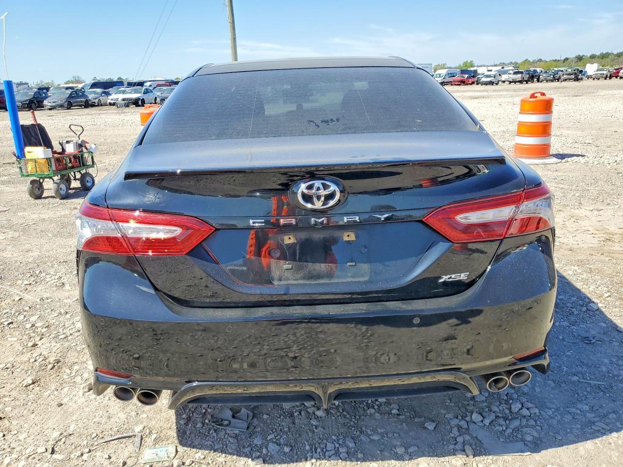 2018 Toyota Camry Xse - Image 6