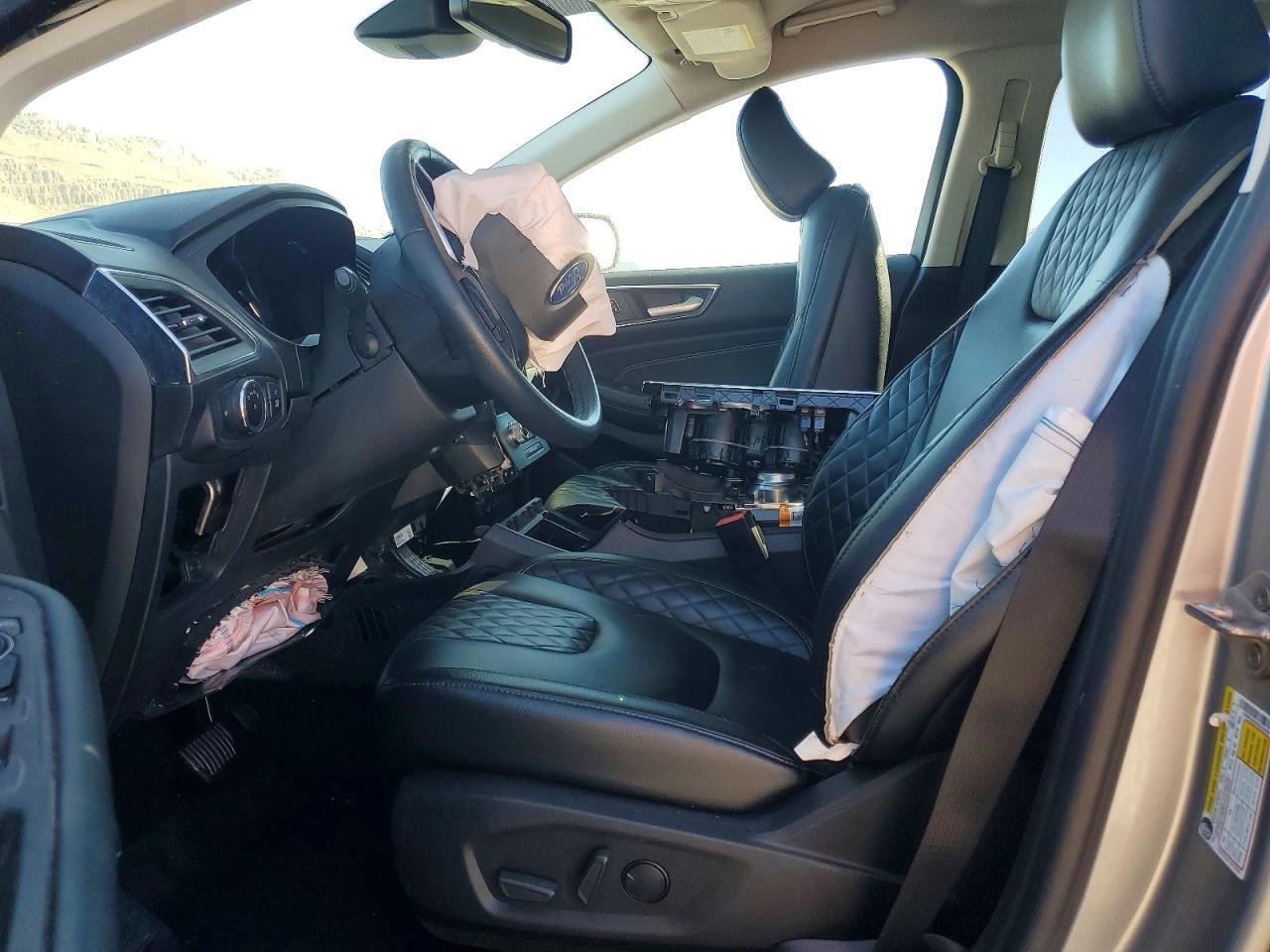 2023 Ford Edge Titanium - Фото 7