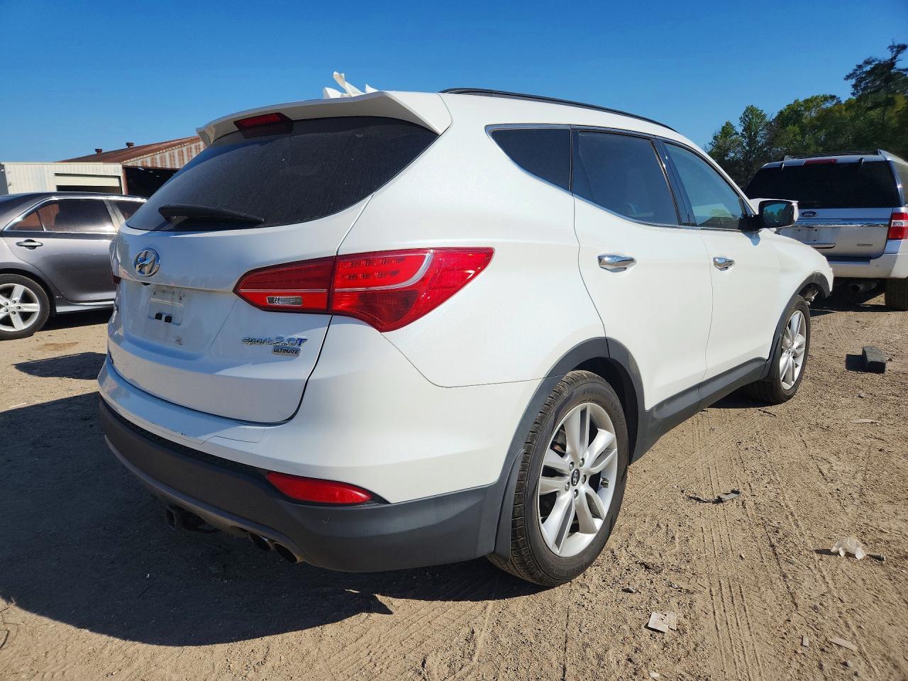 2015 Hyundai Santa Fe Sport 2.0T - Фото 3