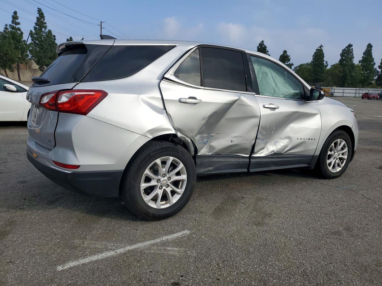 2020 Chevrolet Equinox Lt - Фото 3