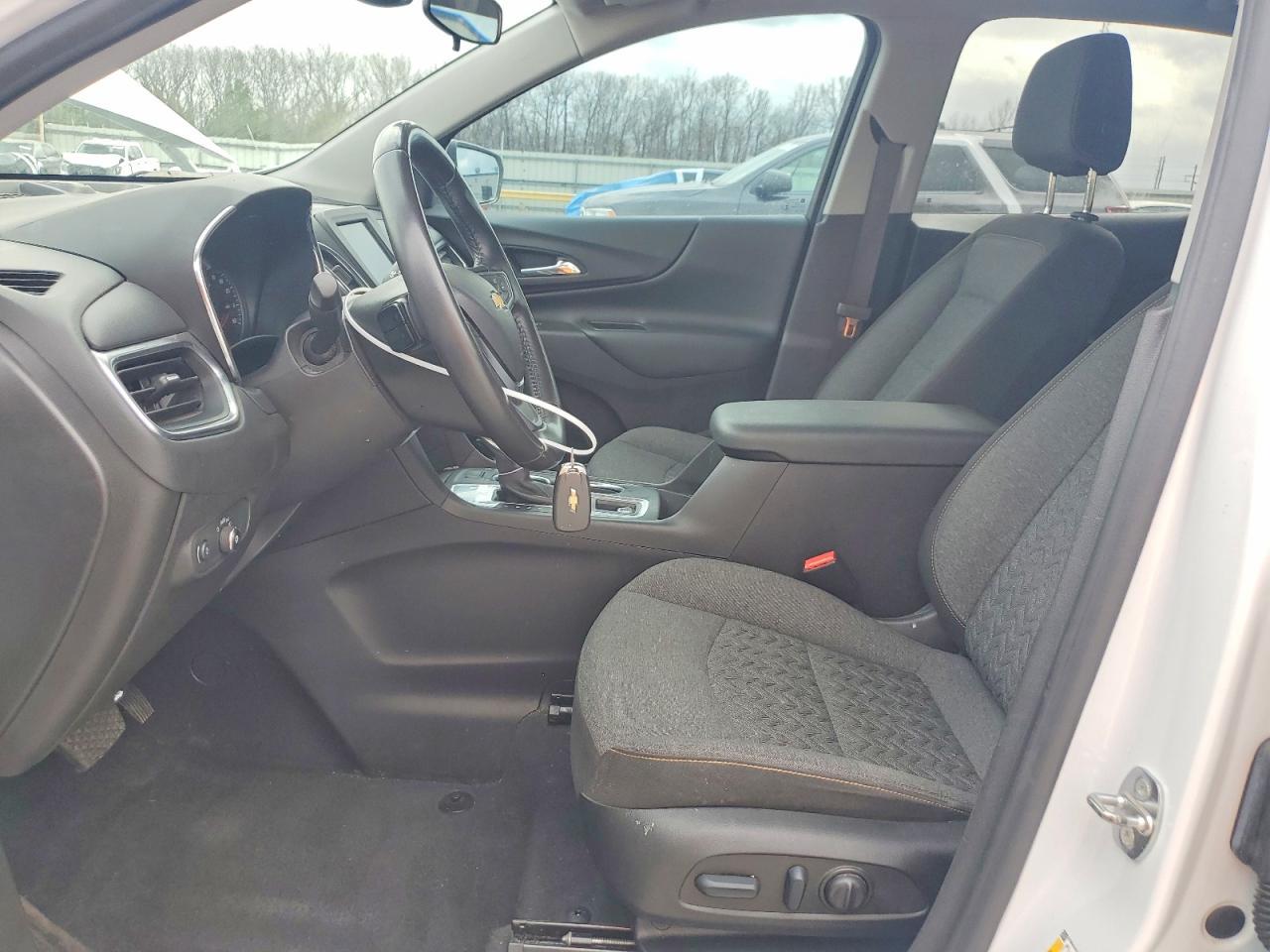 2022 Chevrolet Equinox Lt - Фото 7