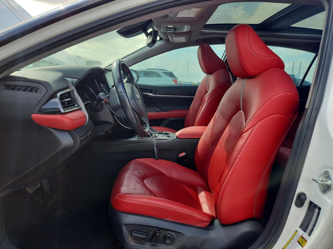 2021 Toyota Camry Xse V6 - Фото 7