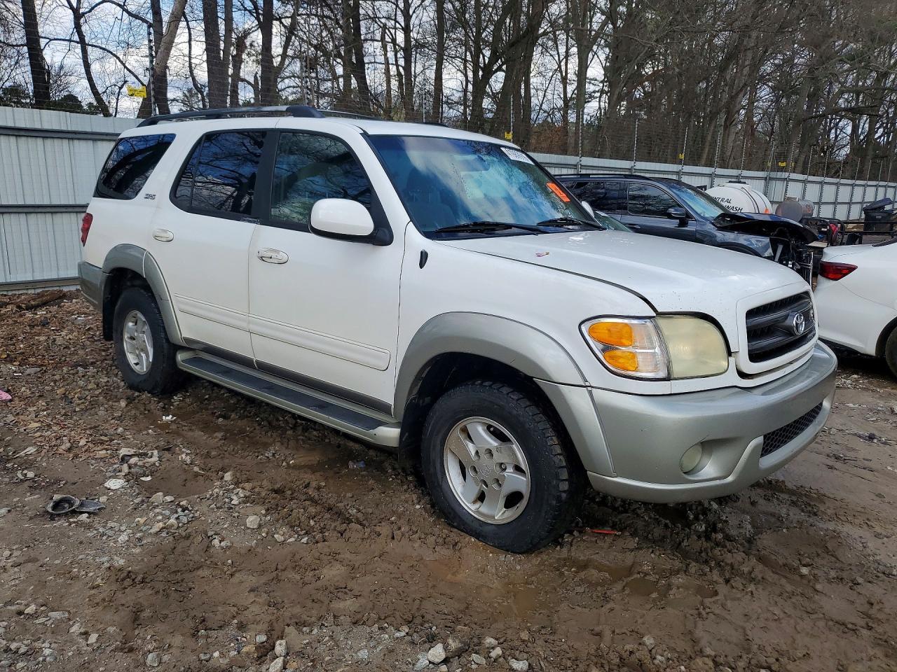 2003 Toyota Sequoia Sr5 - Image 4