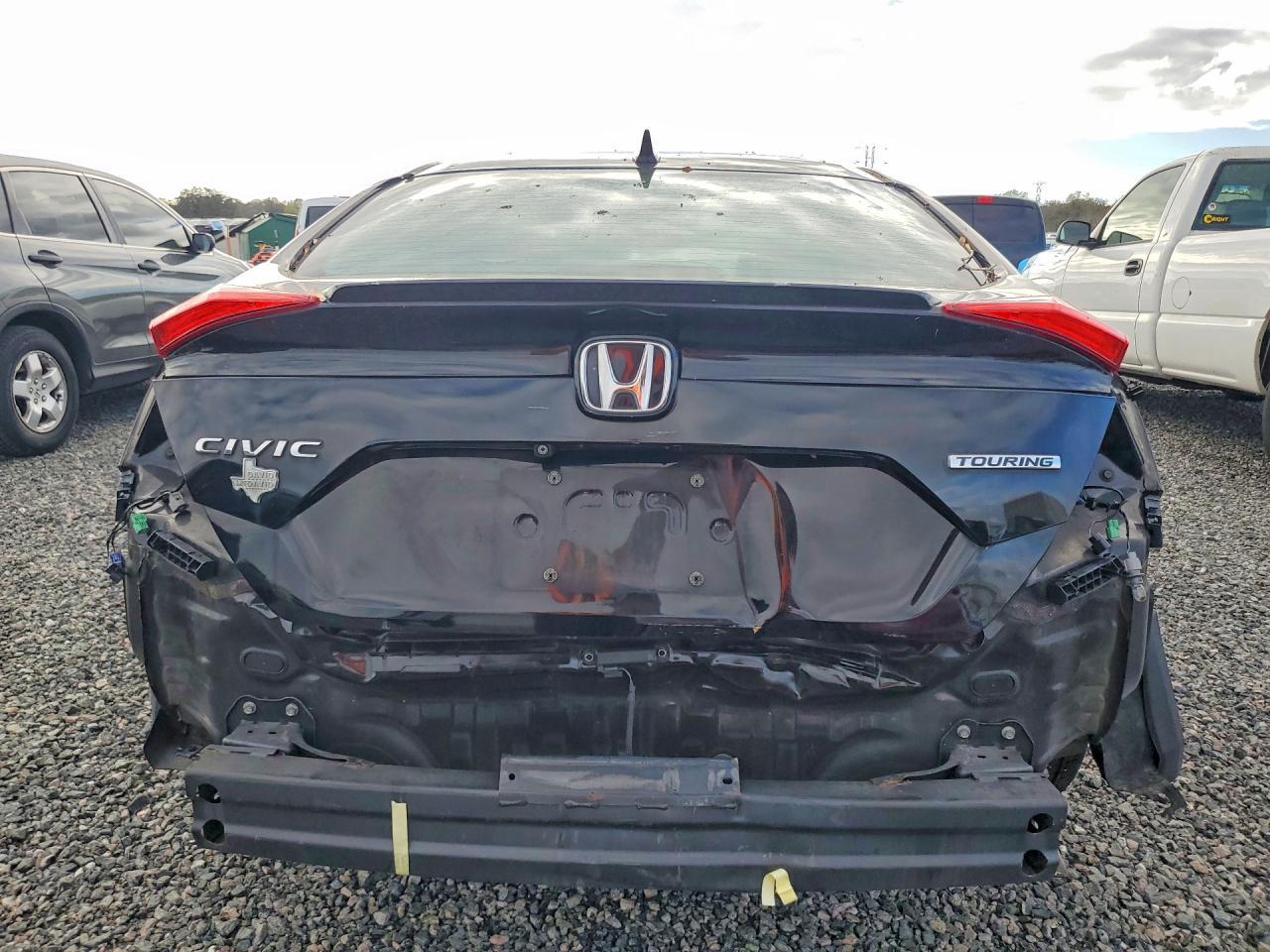2016 Honda Civic Touring - Фото 6