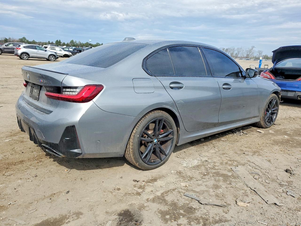 2023 BMW M340Xi - Image 3