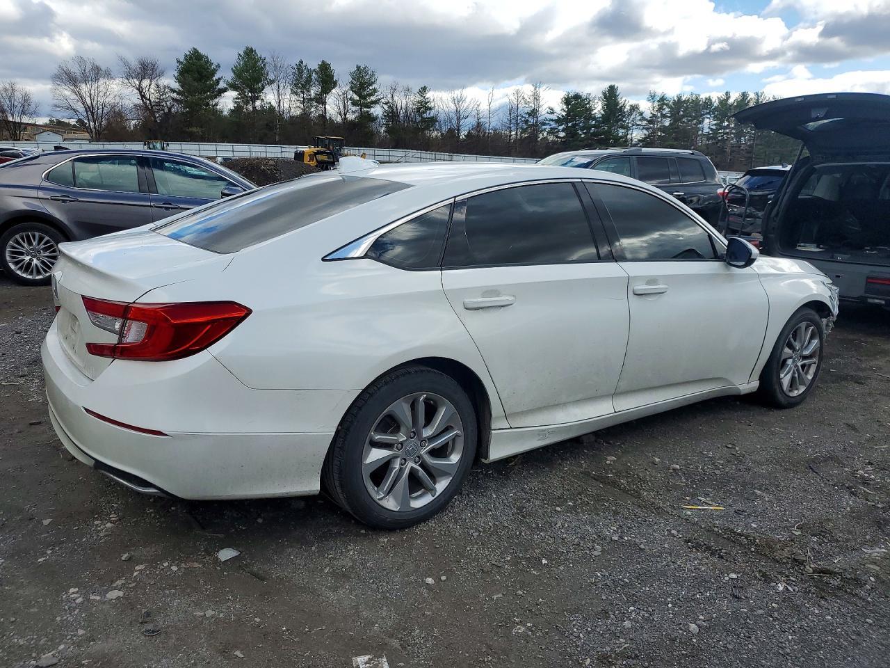 2019 Honda Accord Lx - Фото 3