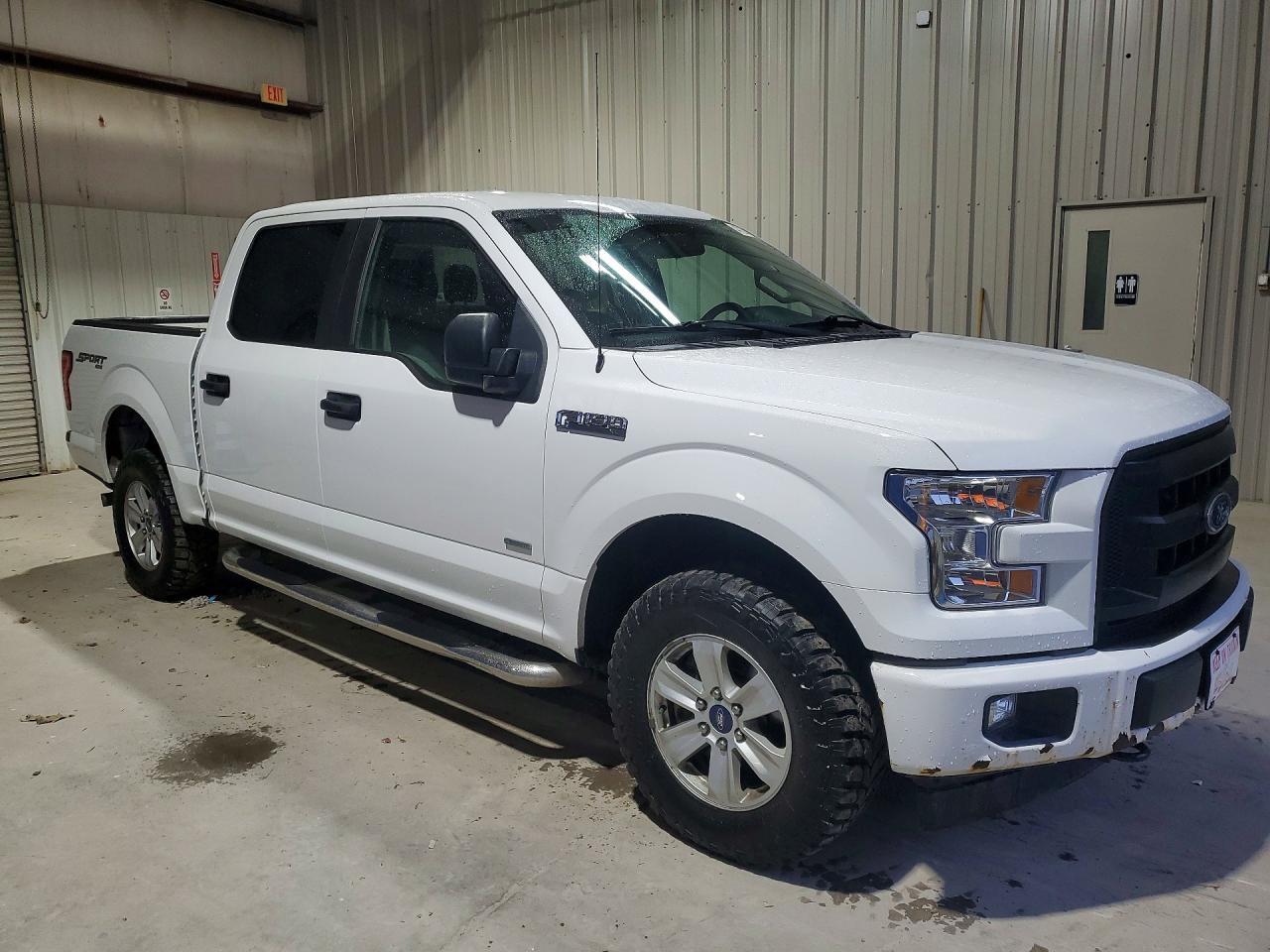 2017 Ford F150 Supercrew - Фото 4