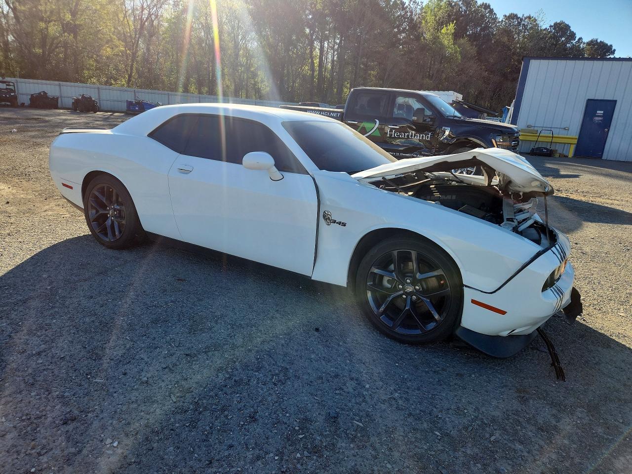 2023 Dodge Challenger R - Фото 4