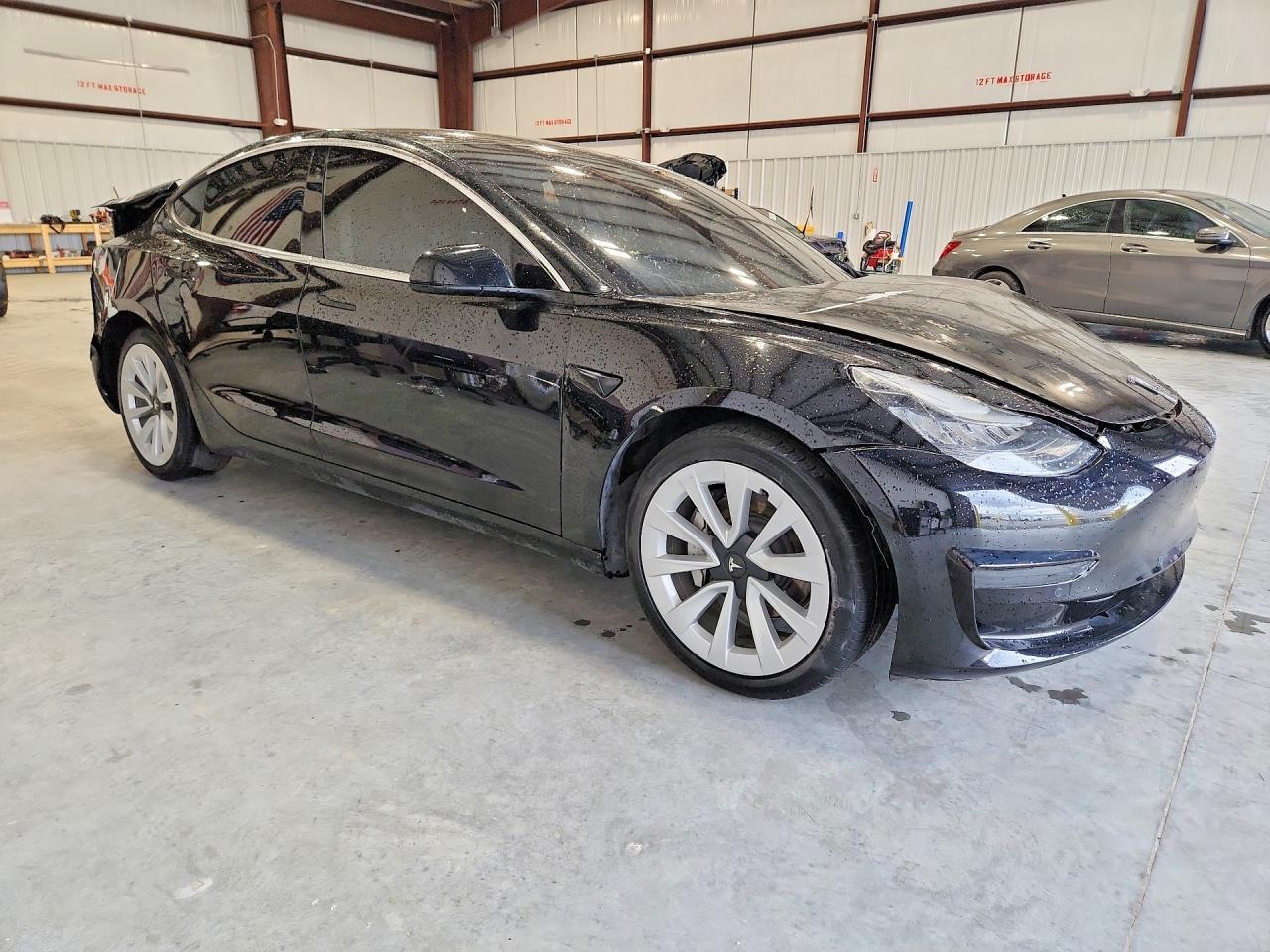 2021 Tesla Model 3 - Image 4