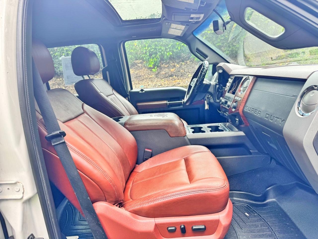 2012 Ford F350 Super Duty - Image 5