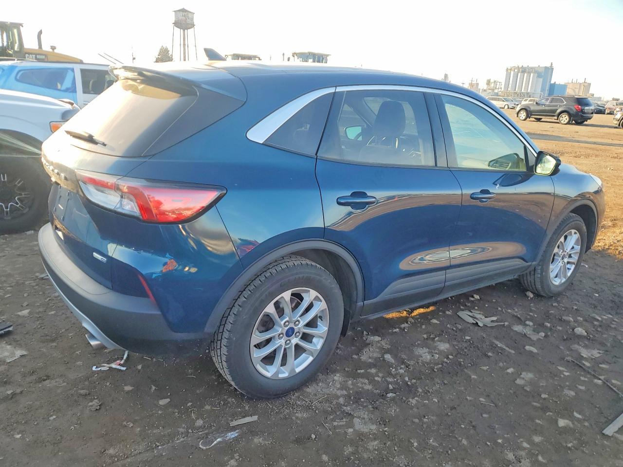 2020 Ford Escape Se - Фото 3