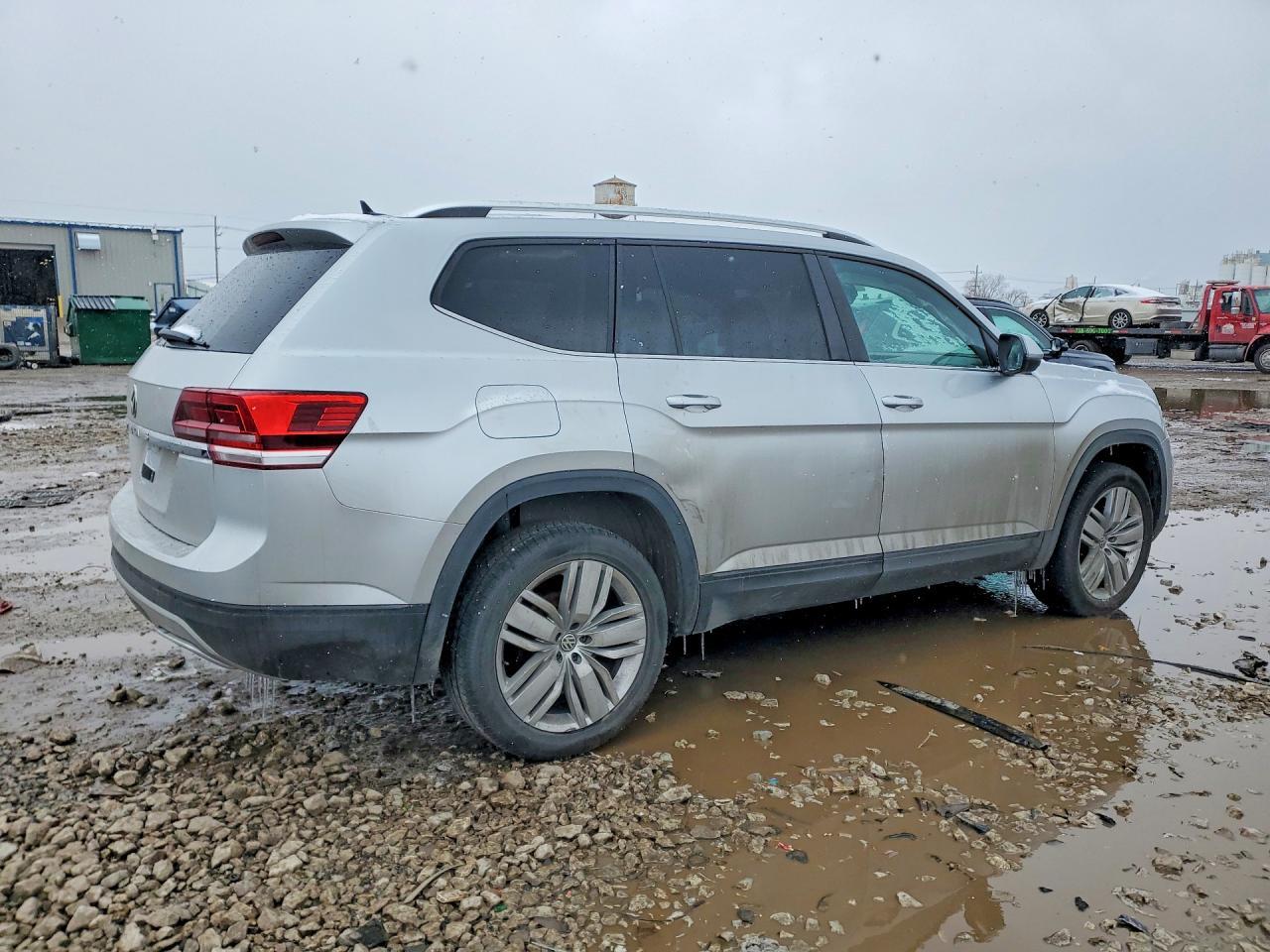 2019 Volkswagen Atlas Se - Фото 3
