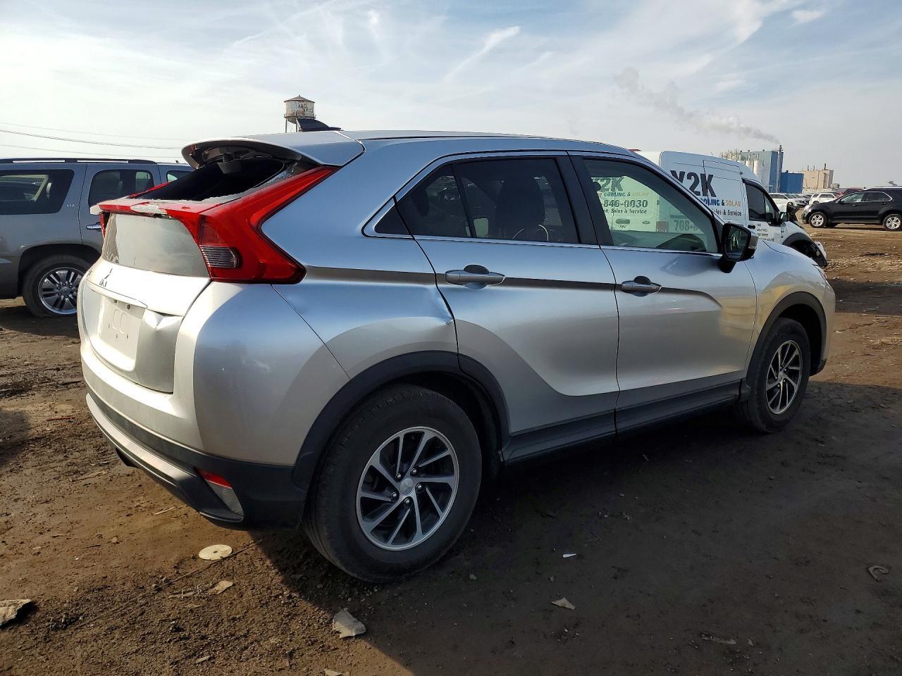 2020 Mitsubishi Eclipse Cross Es - Фото 3
