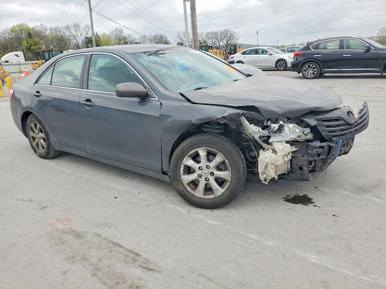 2008 Toyota Camry Le - Фото 4