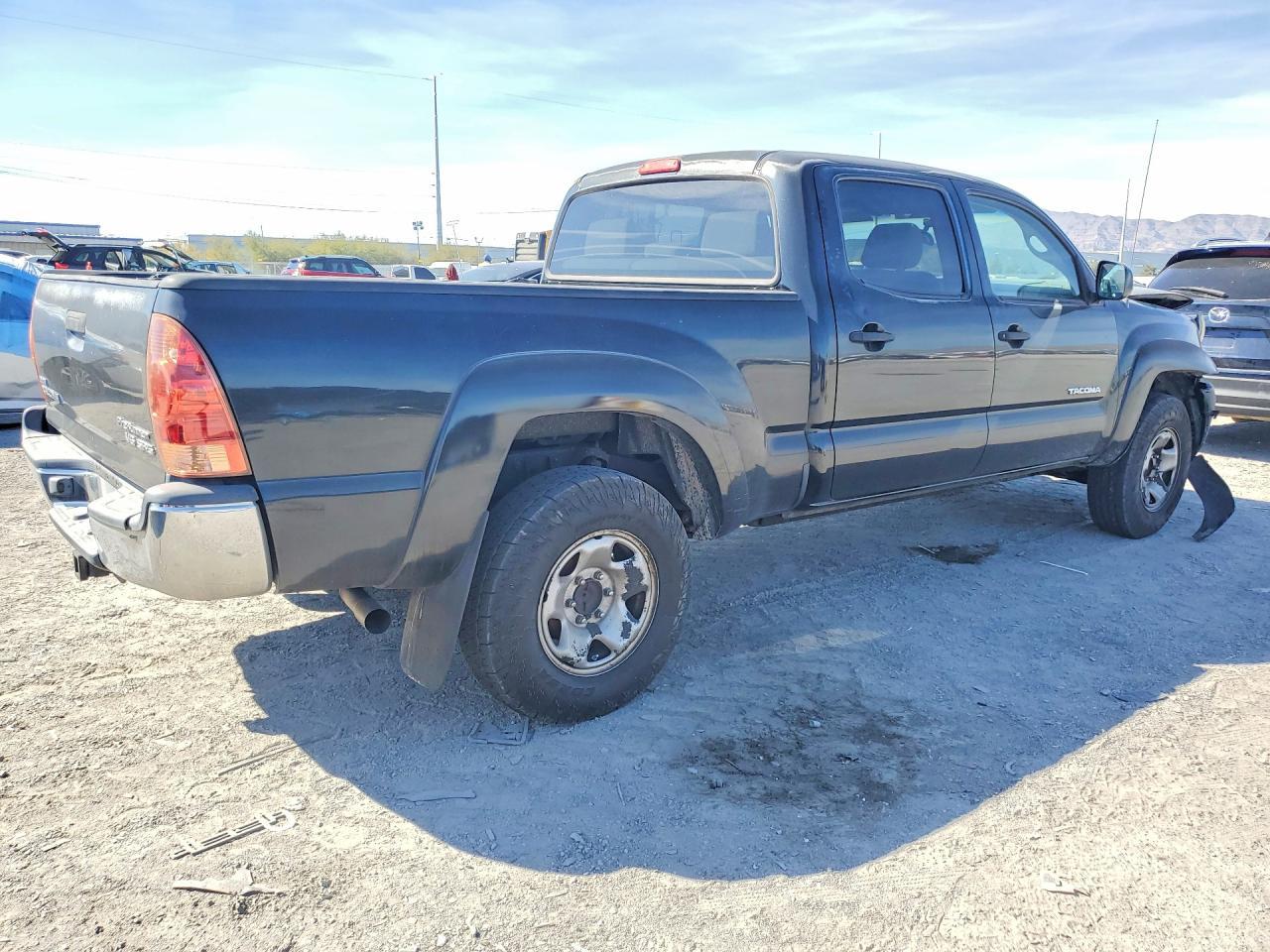 2006 Toyota Tacoma - Image 3