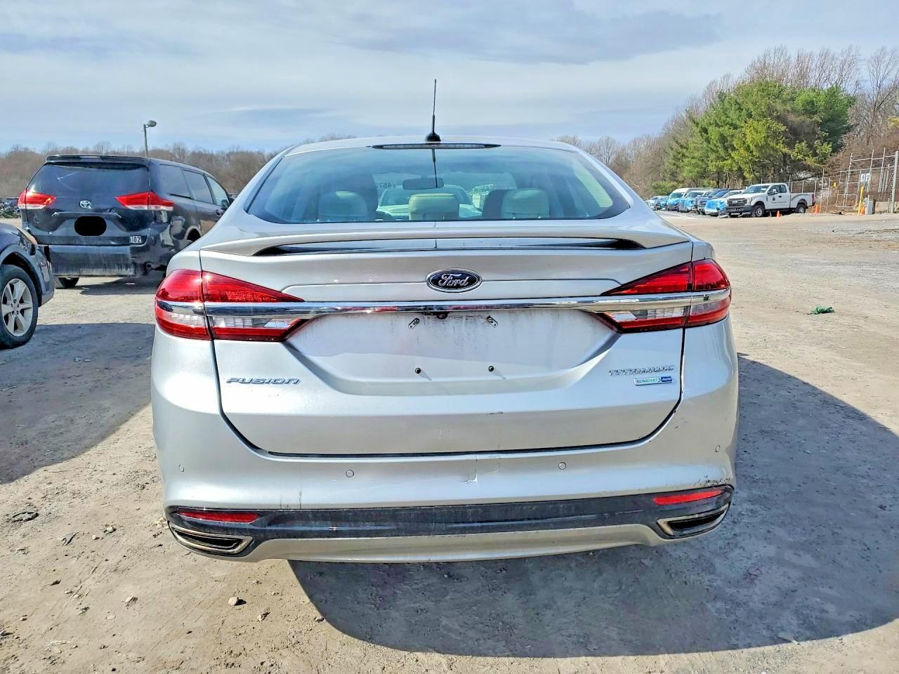 2018 Ford Fusion Titanium - Фото 6