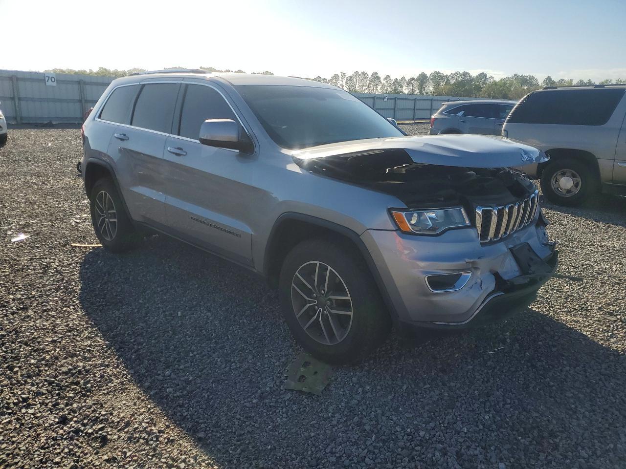 2019 Jeep Grand Cherokee Laredo - Фото 4