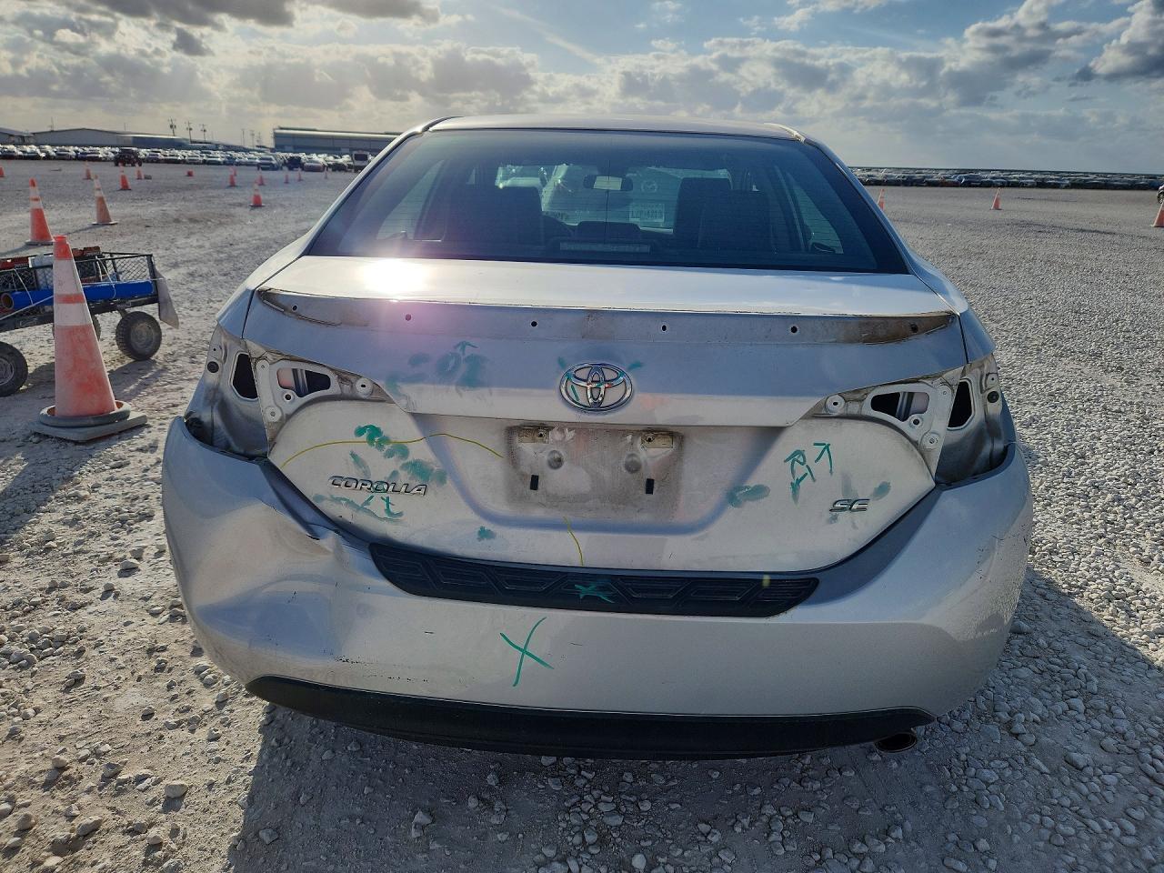 2019 Toyota Corolla Se - Фото 6