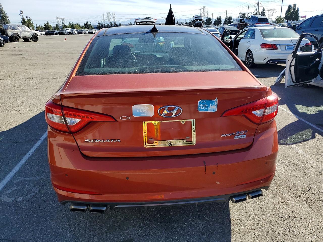 2015 Hyundai Sonata Limited 2.0T - Фото 6