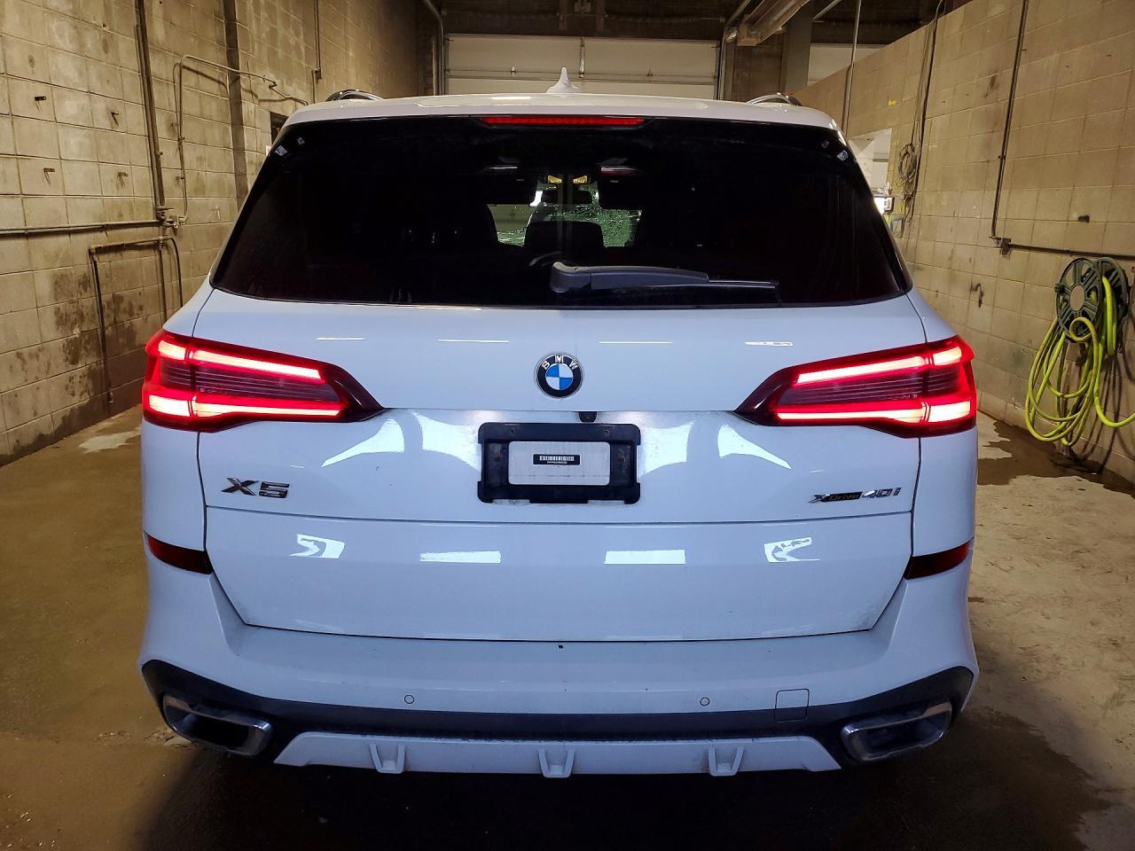 2022 BMW X5 xDrive40I - Фото 6