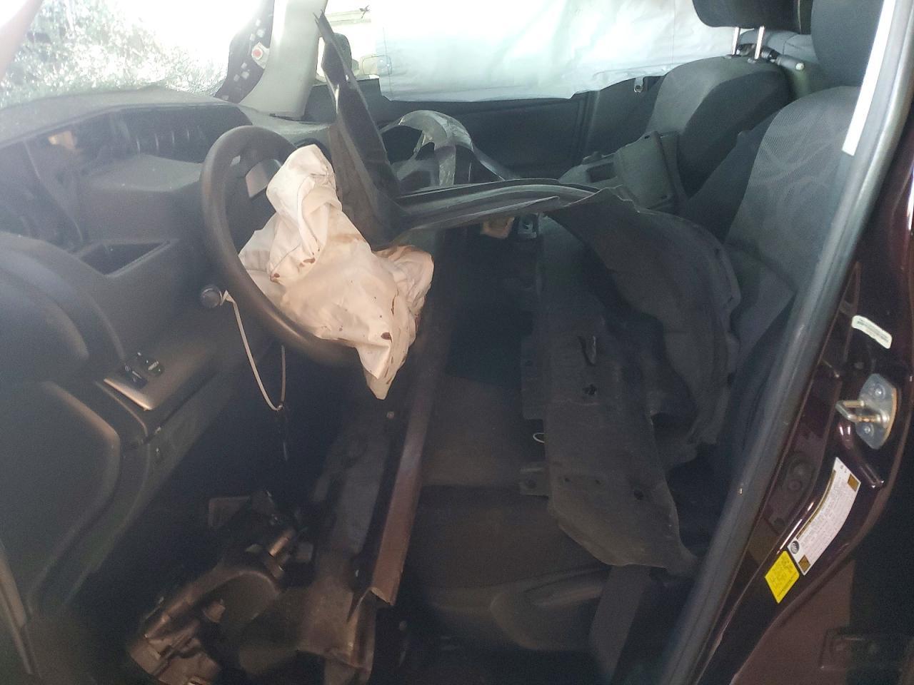 2015 Scion Xb Base - Фото 7