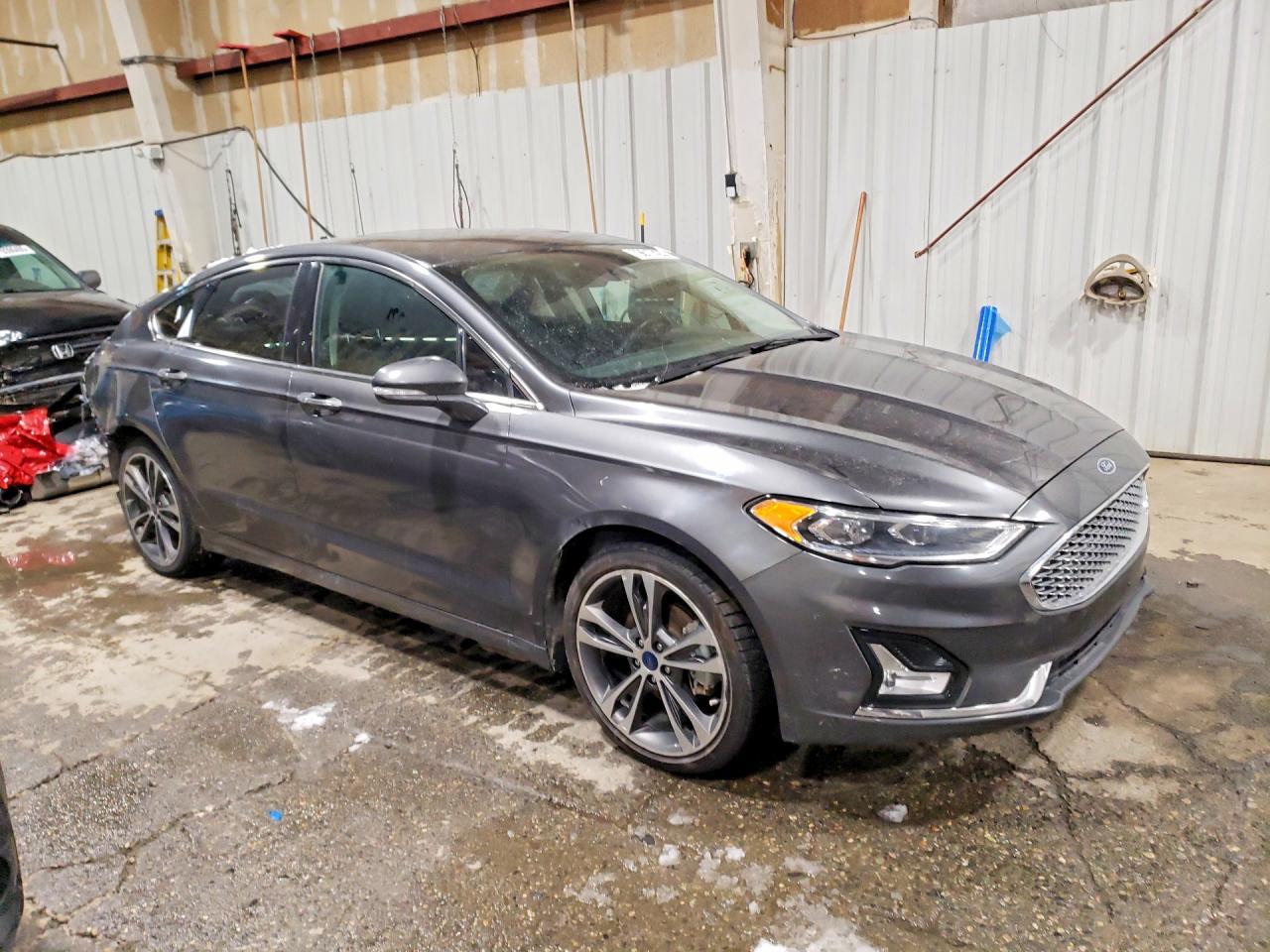 2020 Ford Fusion Titanium - Фото 4