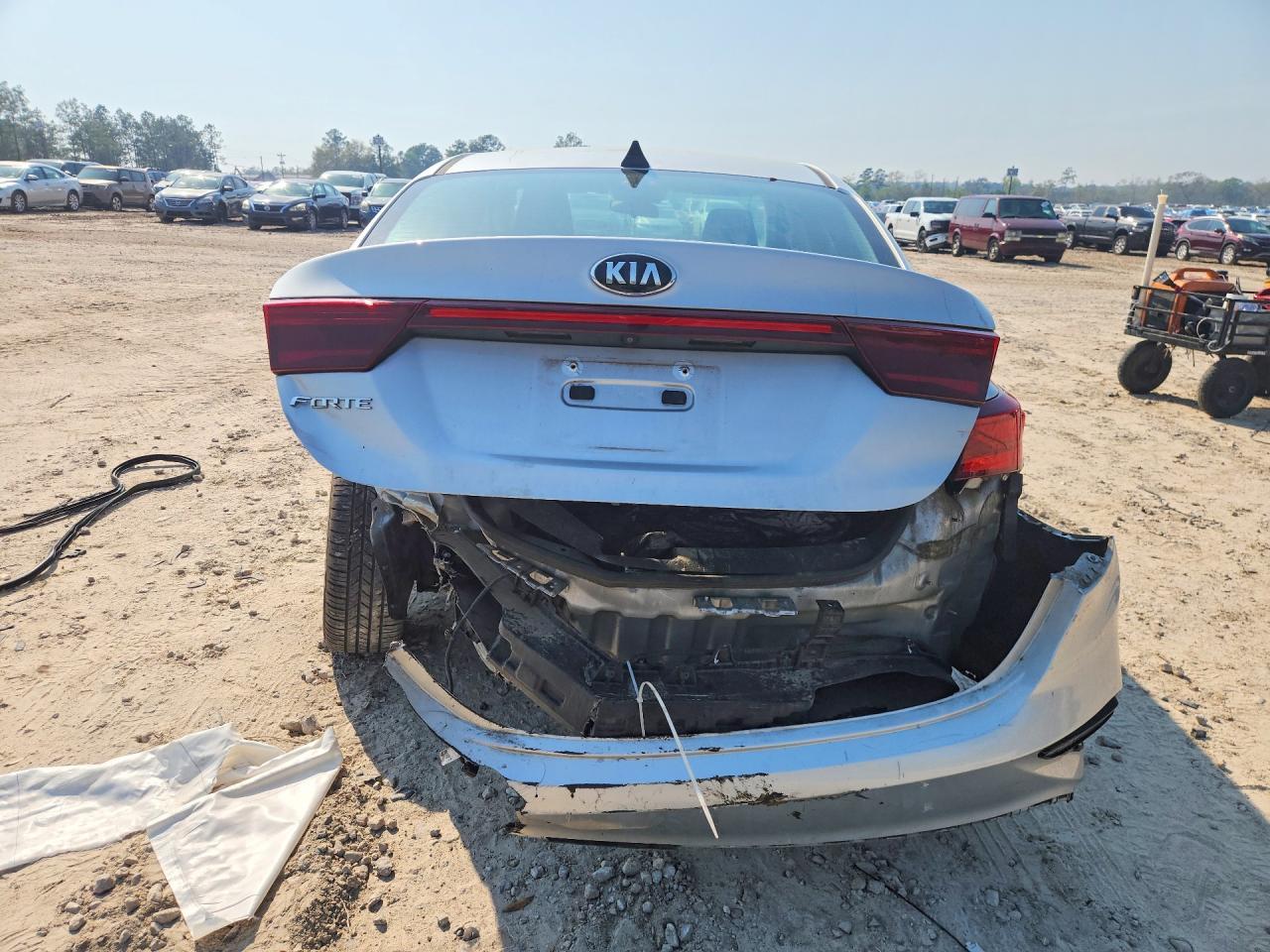 2020 Kia Forte Lxs - Image 6