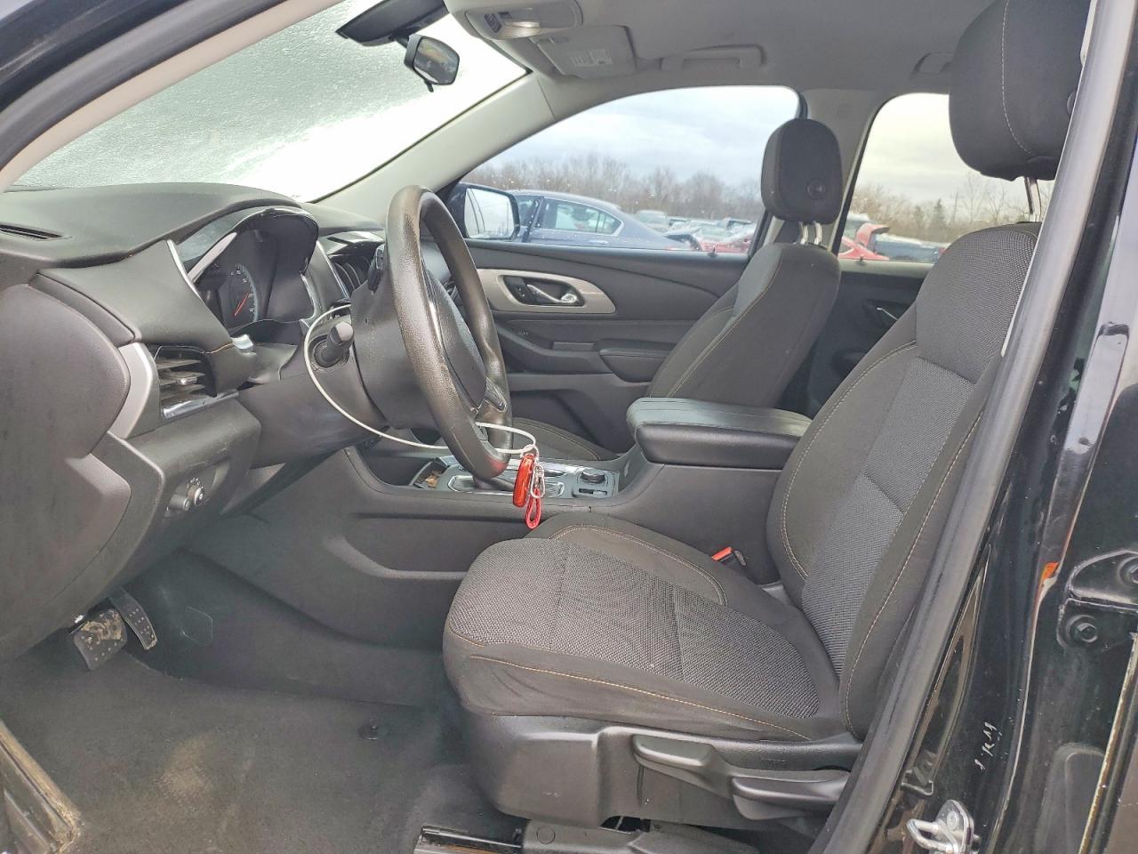 2018 Chevrolet Traverse Ls - Фото 7