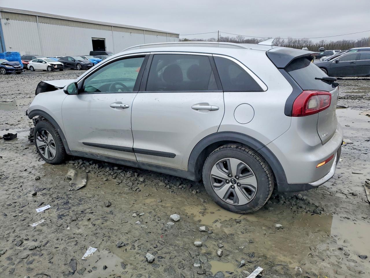 2019 Kia Niro Lx - Фото 2