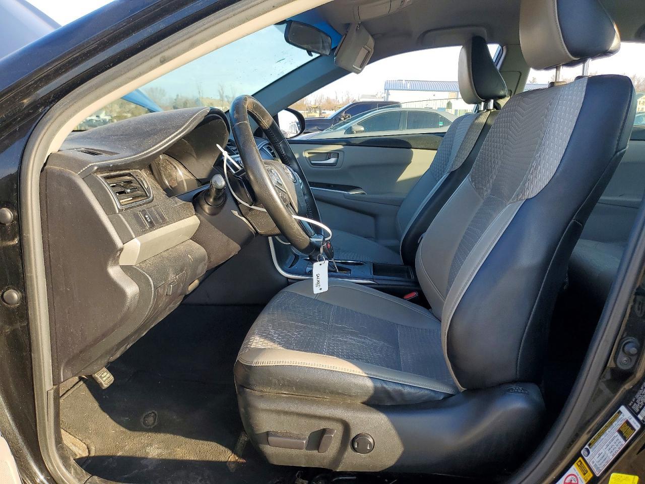 2015 Toyota Camry Se - Image 7