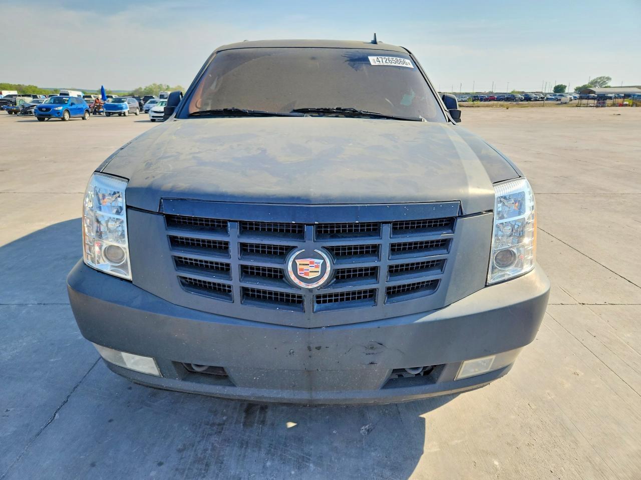 2013 Cadillac Escalade Luxury - Image 5