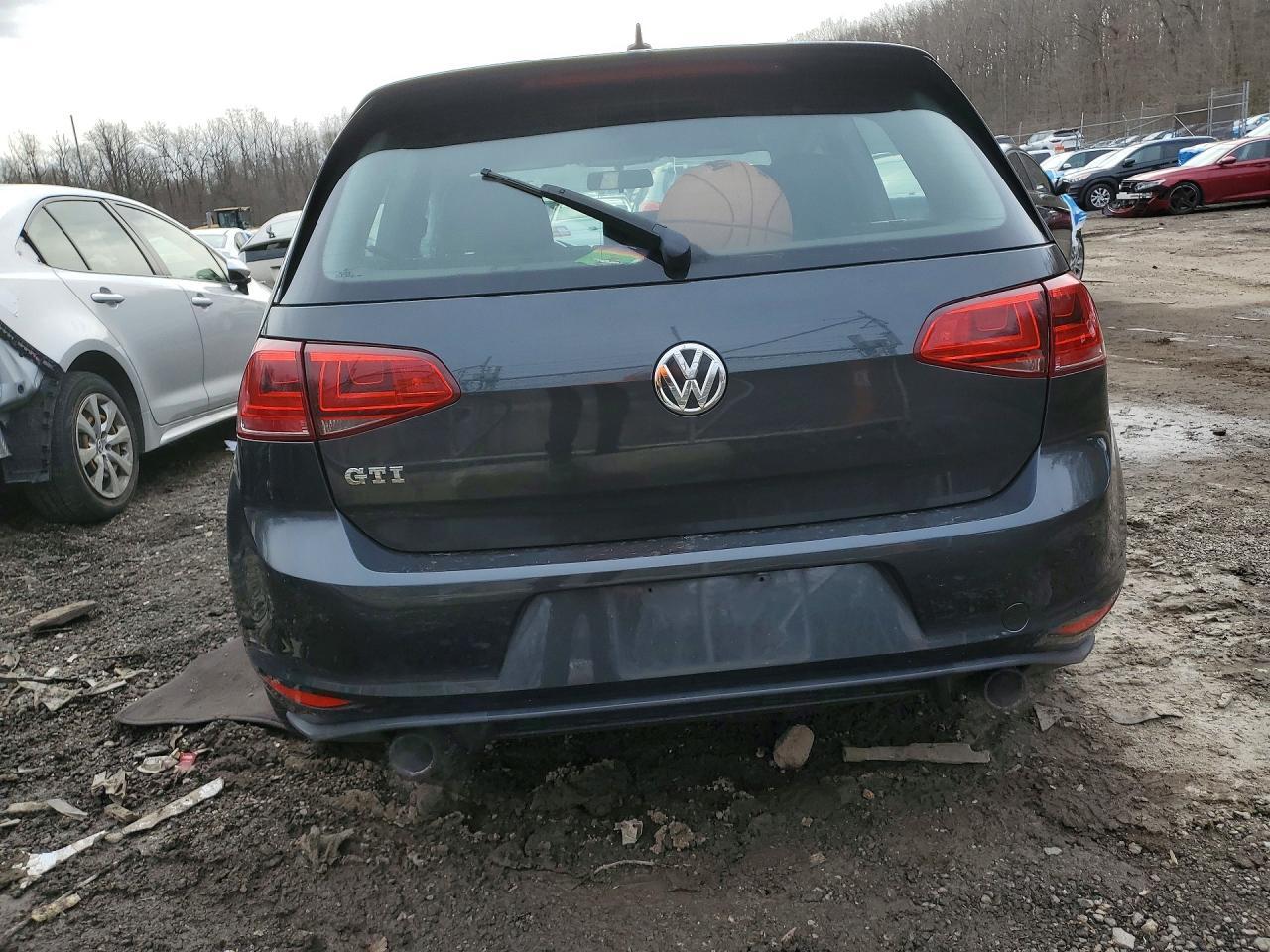2016 Volkswagen Gti S/Se - Image 6