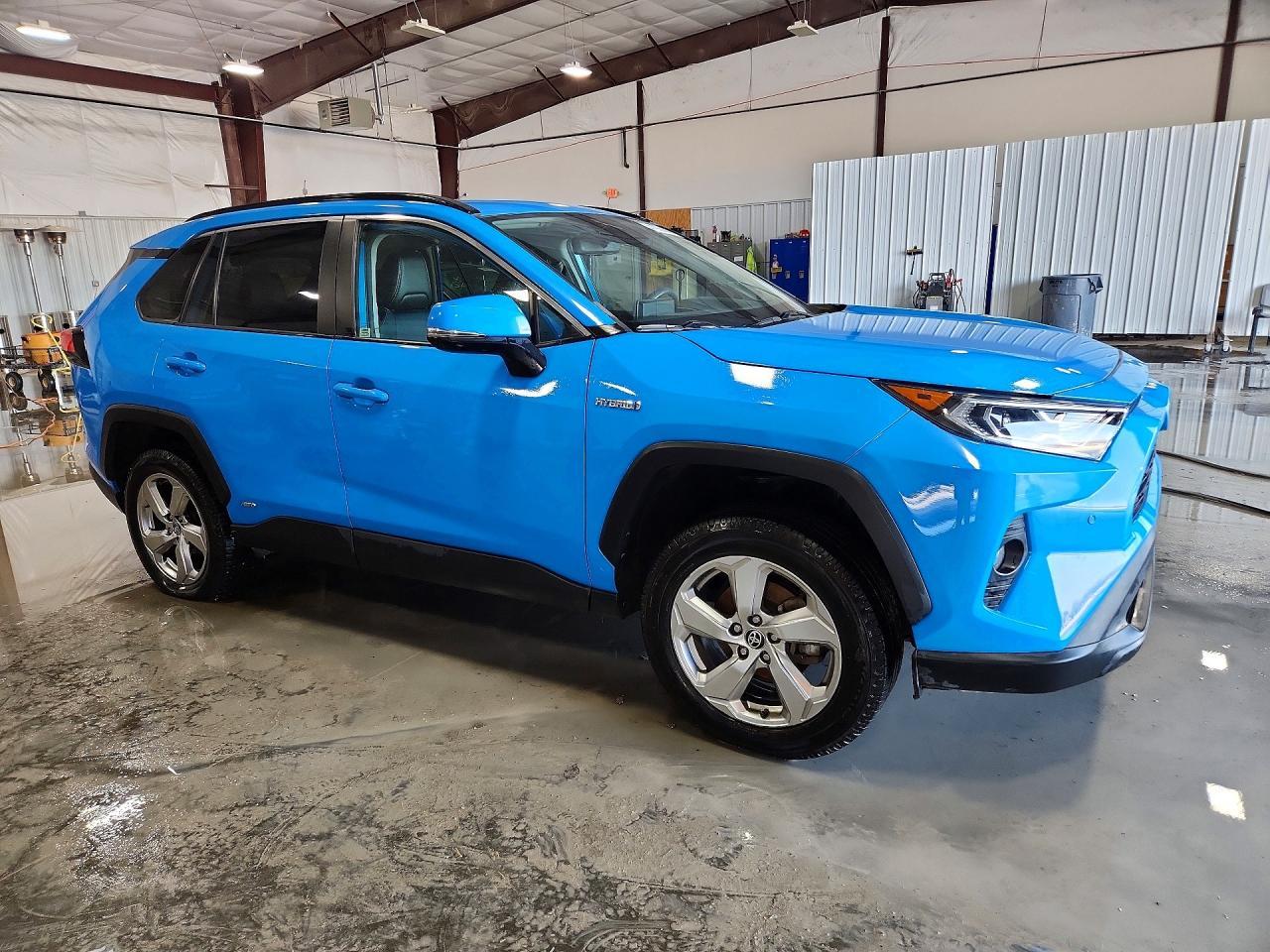 2021 Toyota Rav4 Hybrid Xle Premium - Image 4