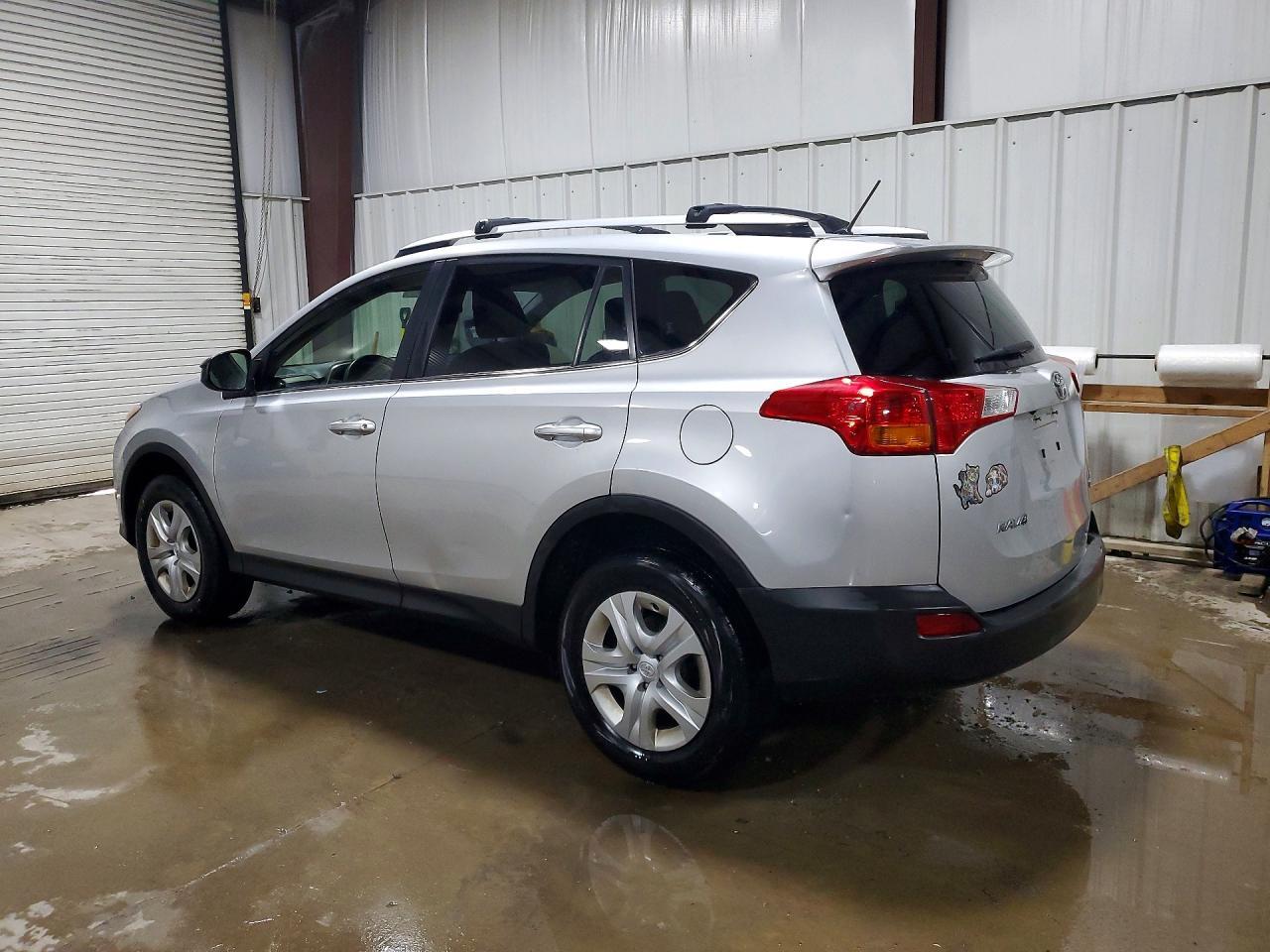2014 Toyota Rav4 Le - Фото 2