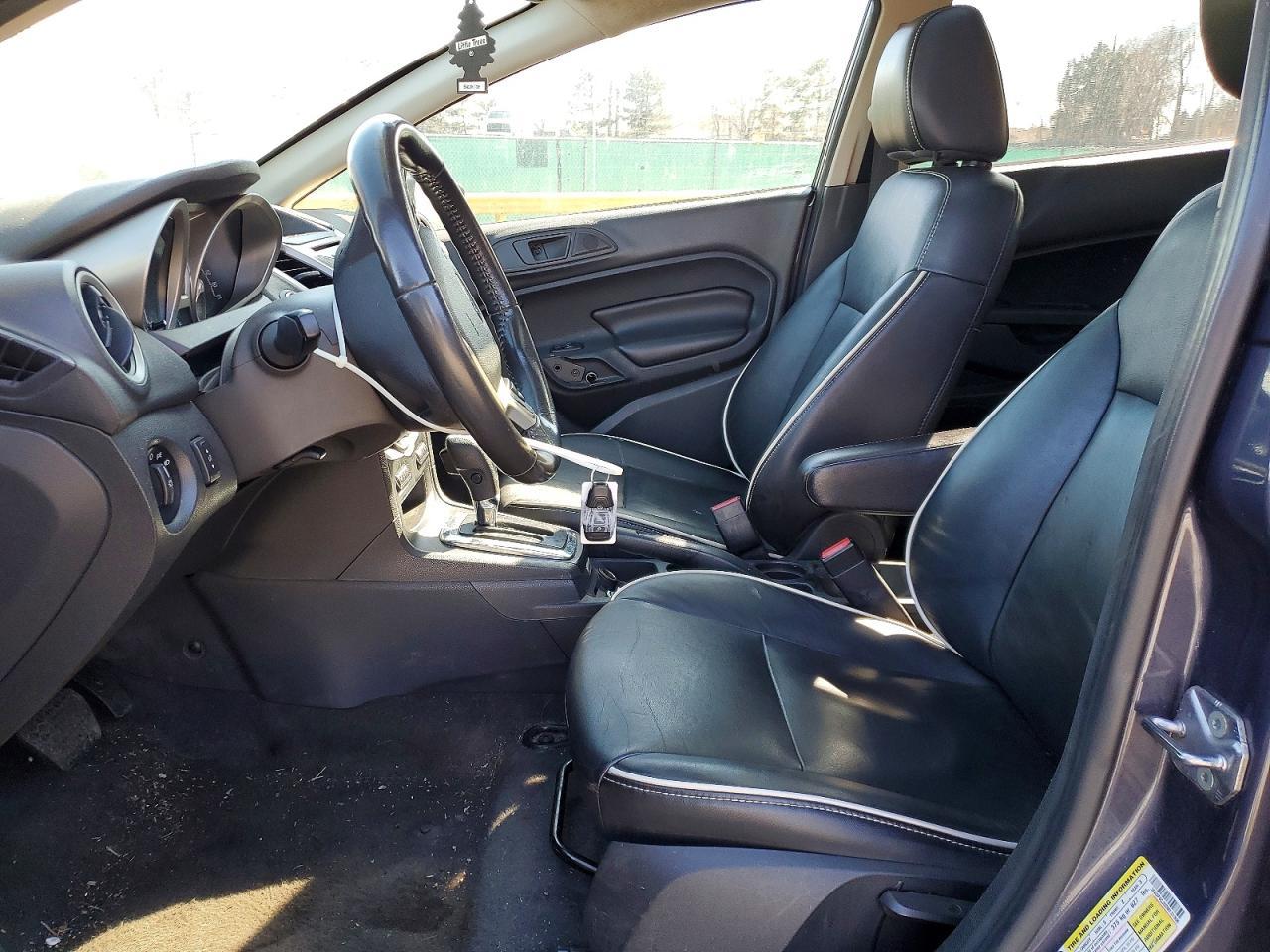 2013 Ford Fiesta Titanium - Фото 7