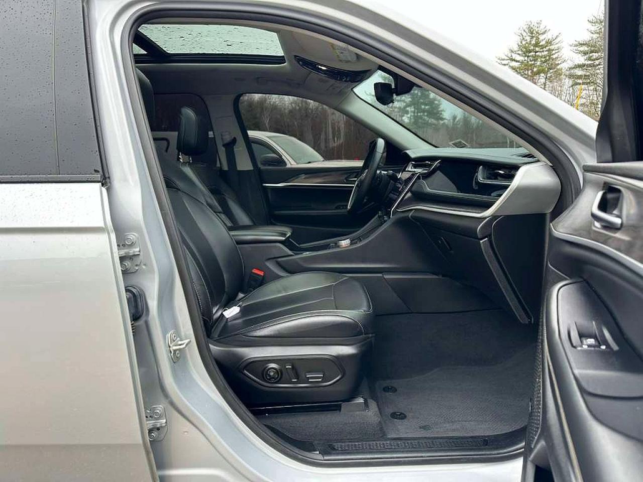 2023 Jeep Grand Cherokee Limited 4Xe - Image 6