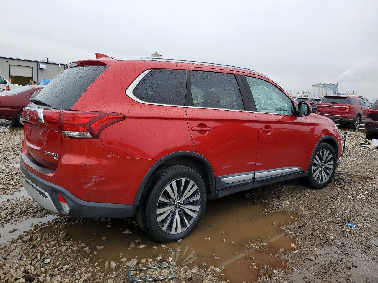 2019 Mitsubishi Outlander Se - Image 3