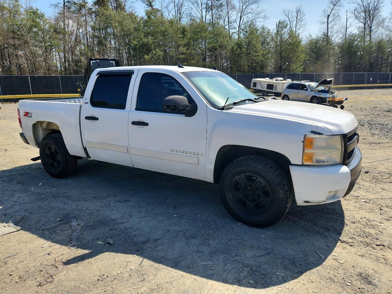 2007 Chevrolet Silverado K1500 Crew Cab - Фото 4