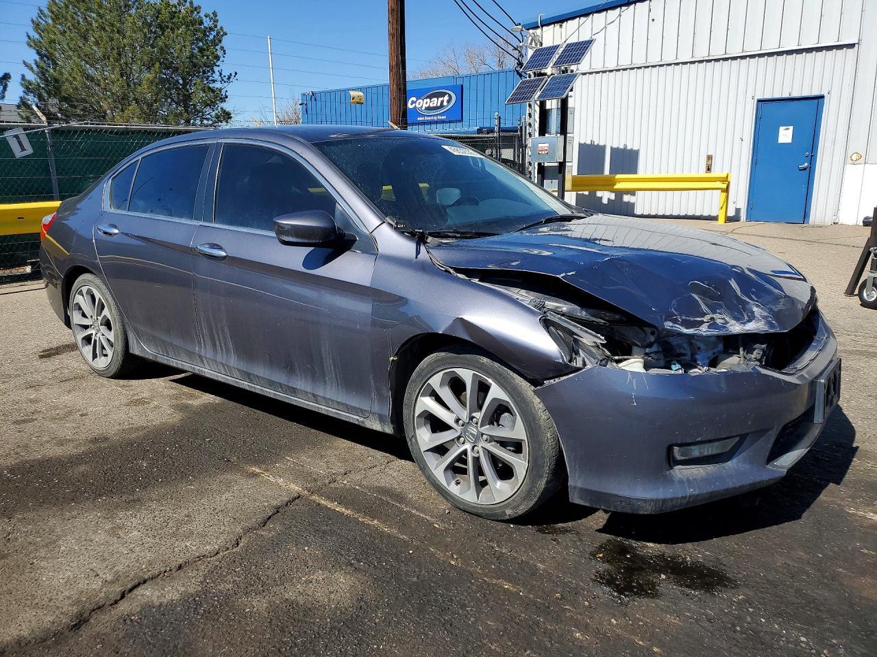 2014 Honda Accord Sport - Image 4