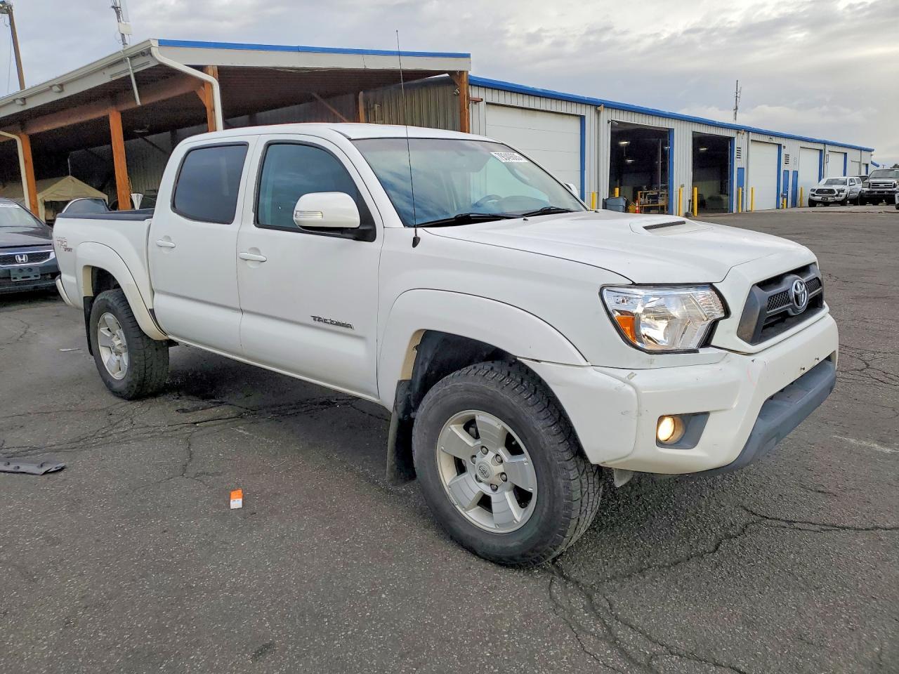 2013 Toyota Tacoma Prerunner V6 - Фото 4