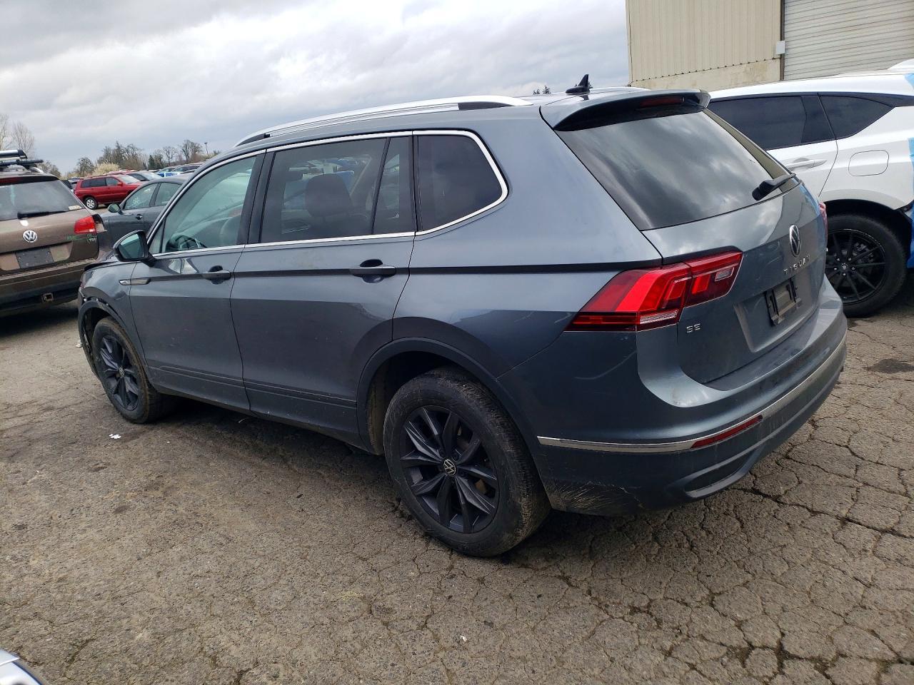 2024 Volkswagen Tiguan Se - Фото 2