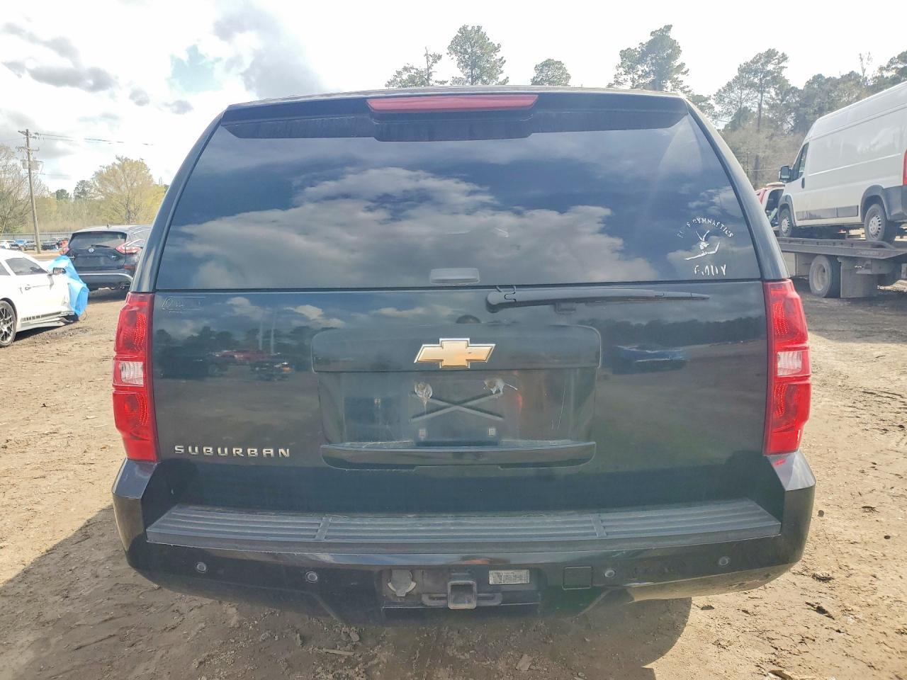 2007 Chevrolet Suburban C1500 - Фото 6