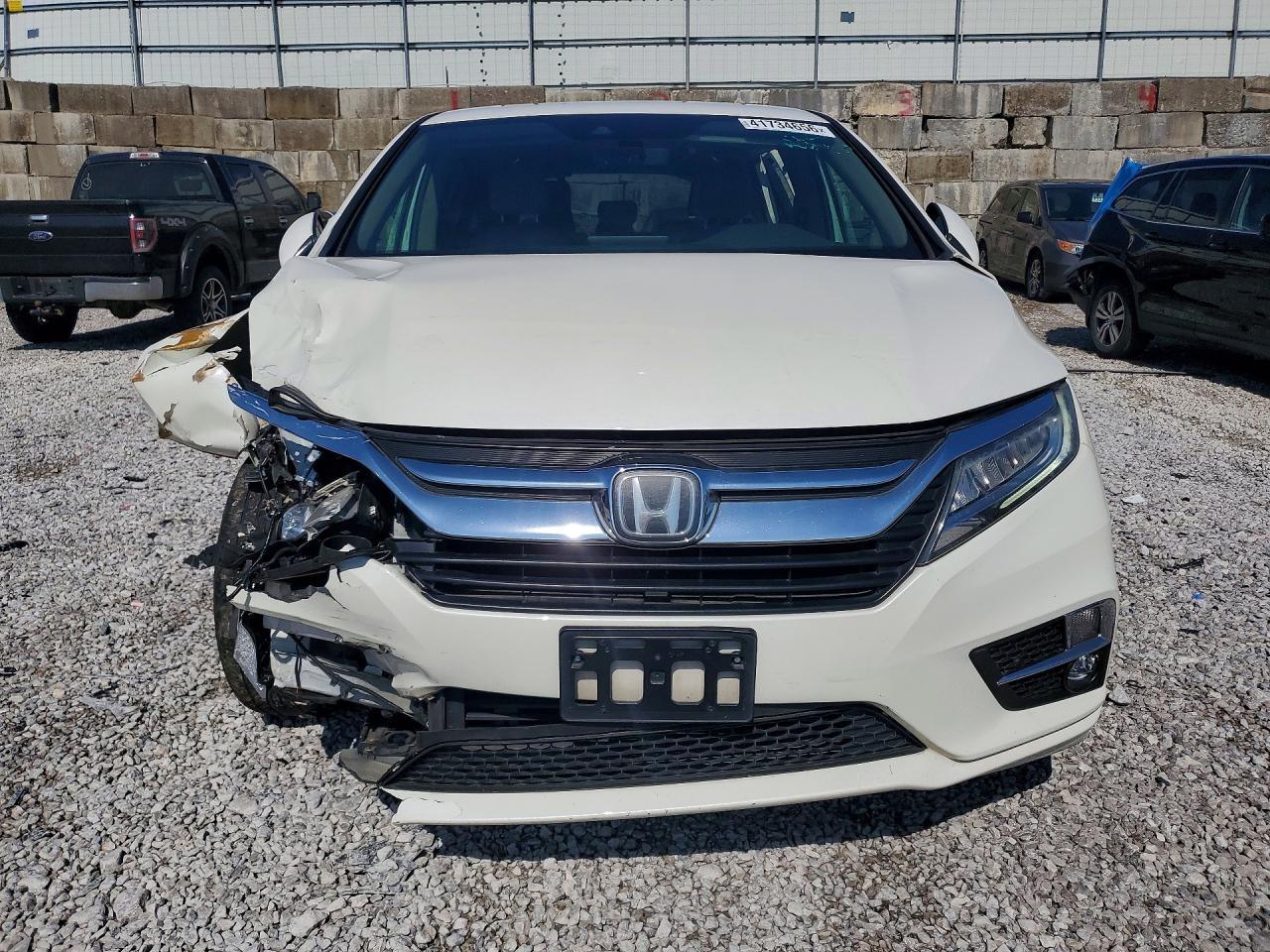 2019 Honda Odyssey Touring - Фото 5