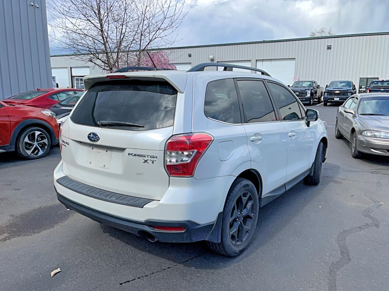 2014 Subaru Forester 2.0Xt Touring - Фото 4