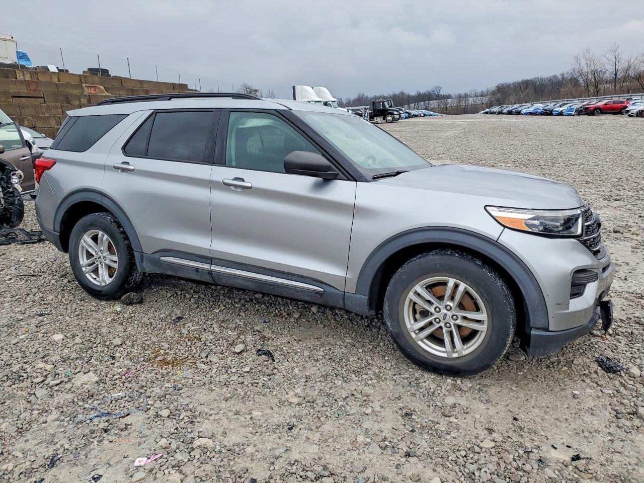 2020 Ford Explorer Xlt - Фото 4