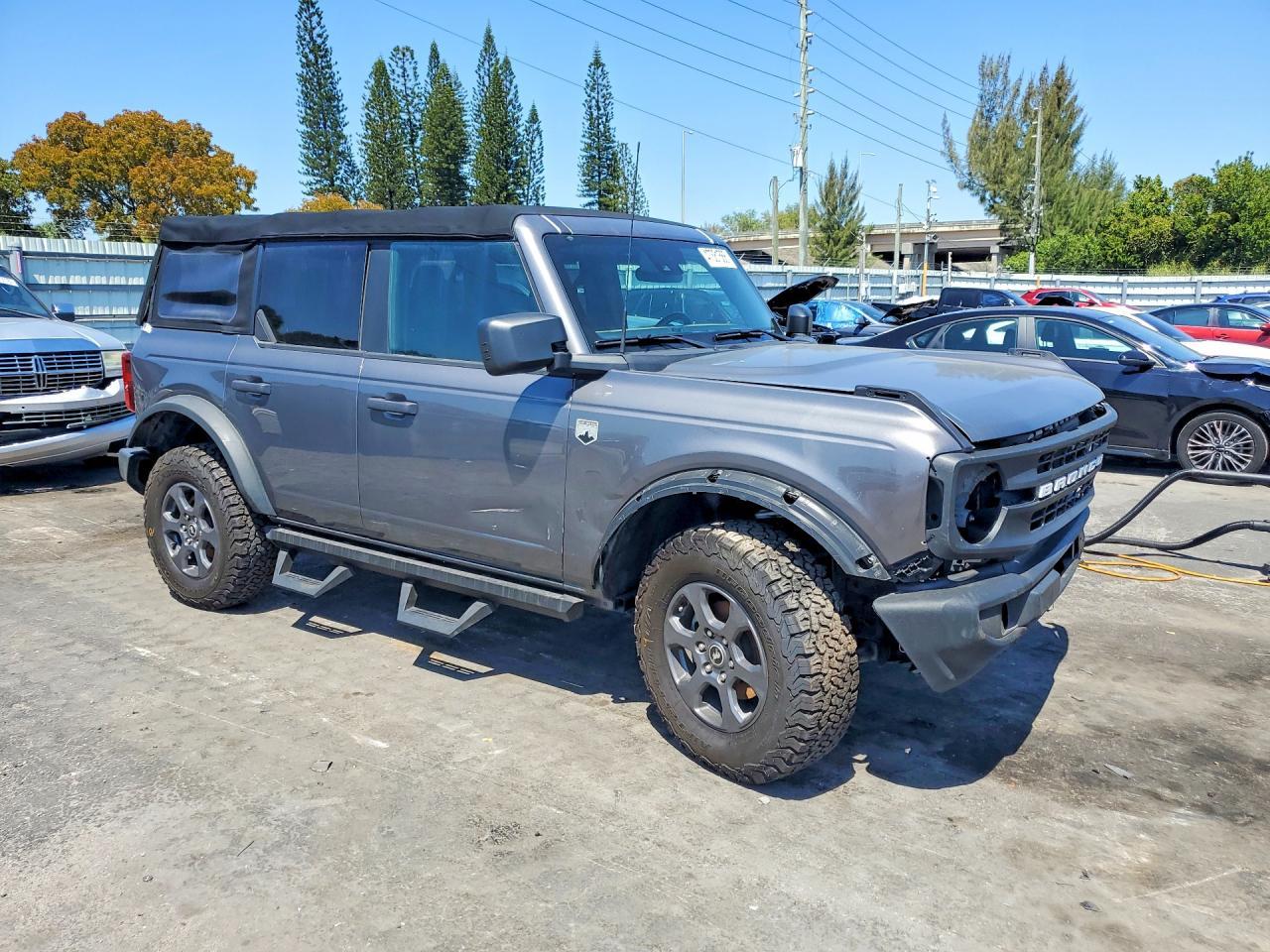 2022 Ford Bronco Base - Фото 4