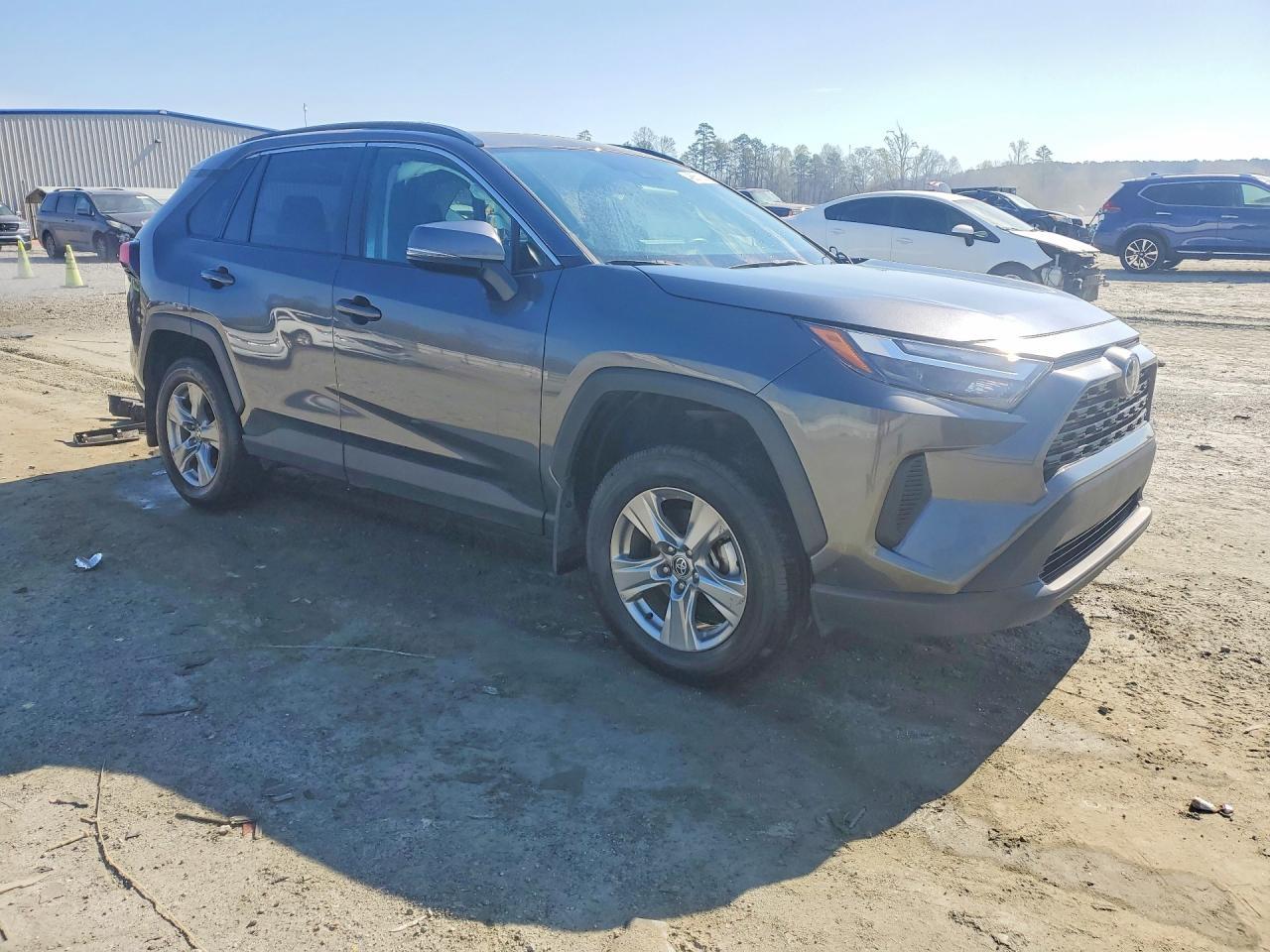 2024 Toyota Rav4 Xle - Image 4